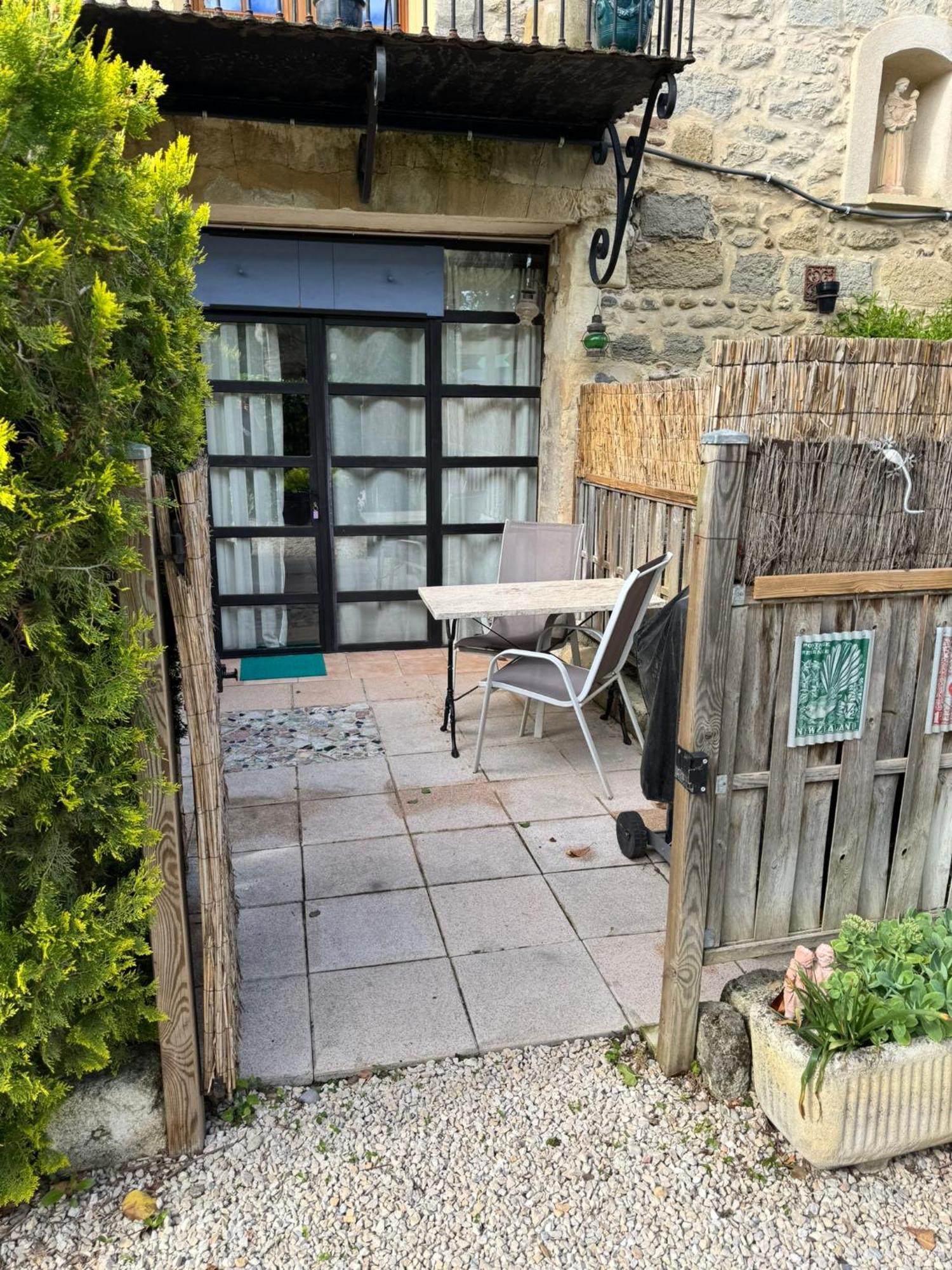 Apartamento Mas Saint Antoine Rognonas Exterior foto